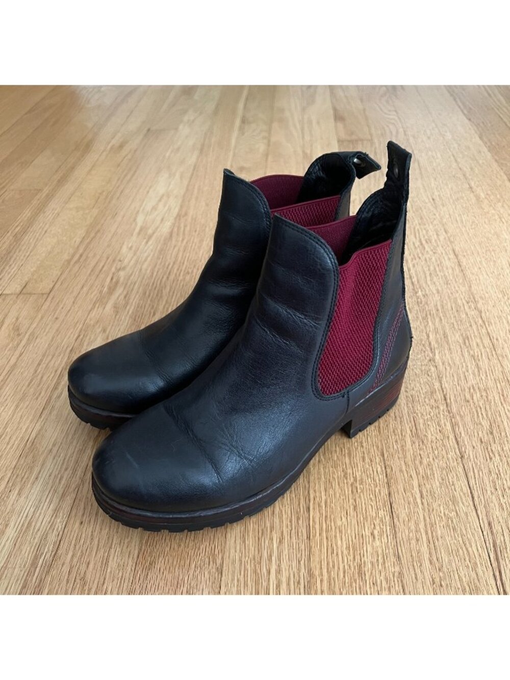 Bueno Florida Black Leather Chelsea Boots Women's Size EU 39 US 8.5/9